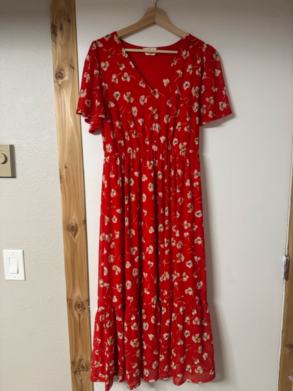 Red Floral V-Neck Midi Dress